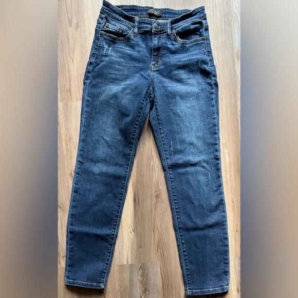 Judy Blue Denim - Judy Blue Dark Wash Straight Leg Jeans